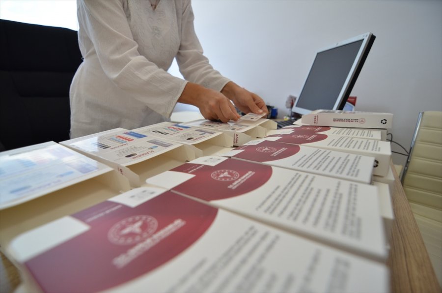 Vaka Sayısı Azalan Konya'da Kovid-19'la Mücadelenin Kahramanları: Filyasyon Ve Çağrı Merkezi Ekipleri