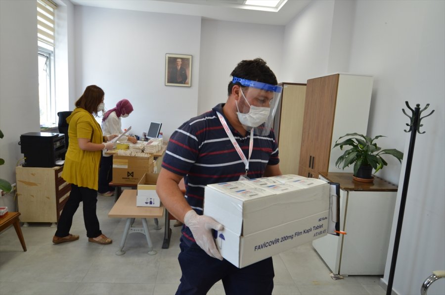 Vaka Sayısı Azalan Konya'da Kovid-19'la Mücadelenin Kahramanları: Filyasyon Ve Çağrı Merkezi Ekipleri