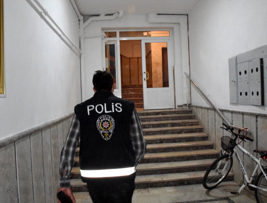 Aksaray'da Bir Kişi Evinde Ölü Bulundu