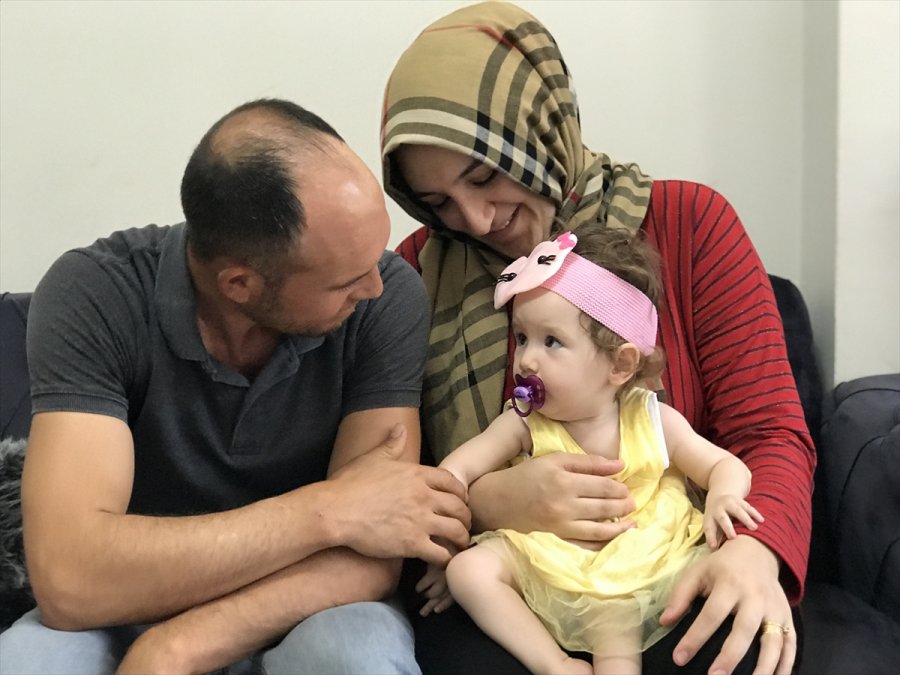 Tek Hayalleri Asya Bebeği Hayatta Tutabilmek