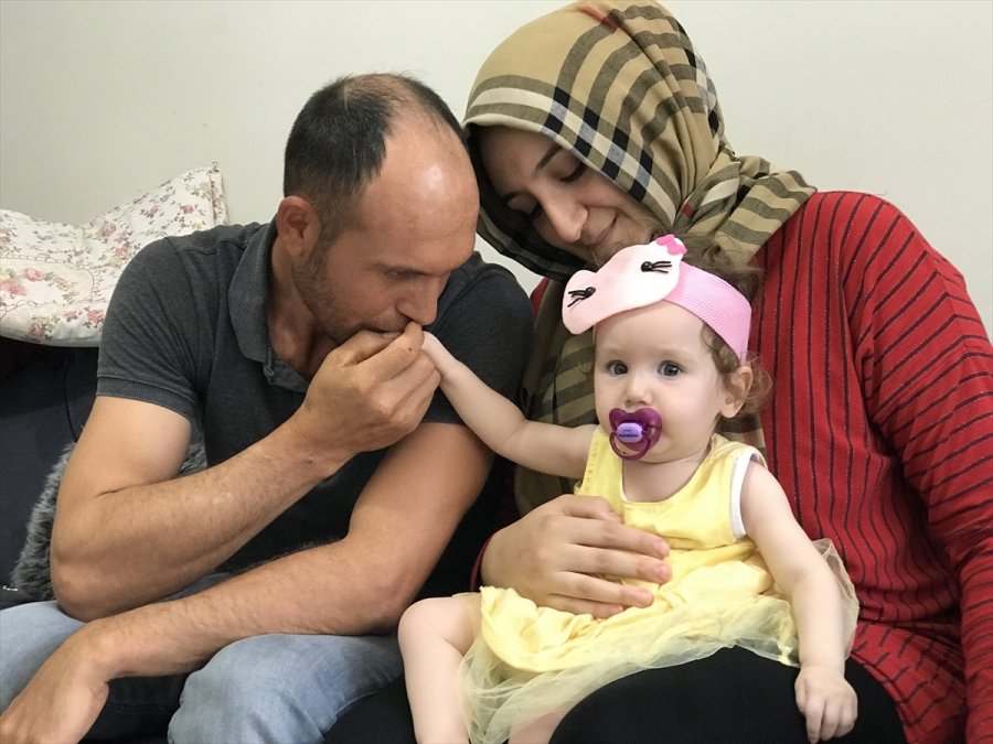 Tek Hayalleri Asya Bebeği Hayatta Tutabilmek