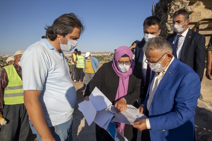 Kayseri'de 800 Yıllık Kızıl Köşk'te Kazı Çalışması Başlatıldı