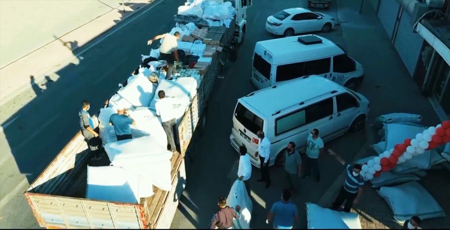 Konya'dan Suriye'ye 3 Tır Yardım Gönderildi