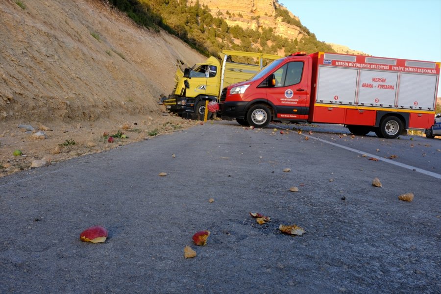 Mersin'de Trafik Kazası: 1 Ölü