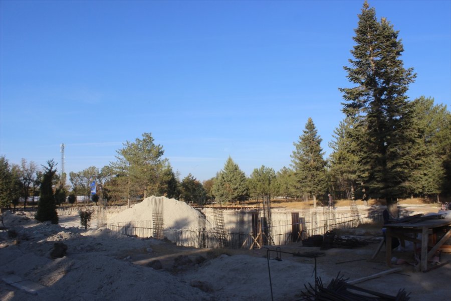 Karapınar Millet Bahçesi İnşaatı Başladı