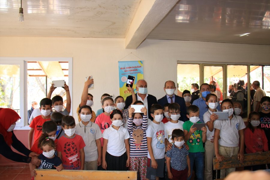 Mersin'de Eski Okul Binaları Eba Destek Noktası Oldu