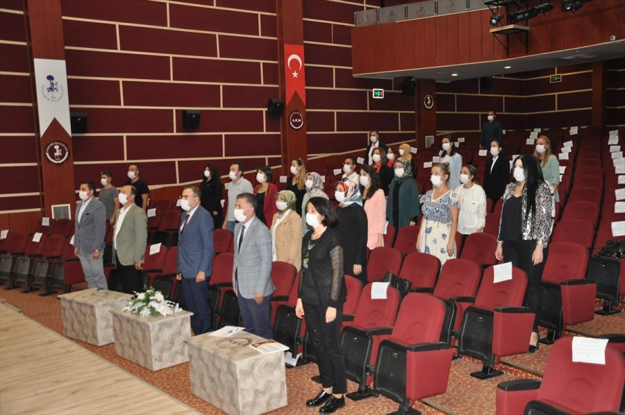 Akşehir'de E-twinning Ödülleri Verildi