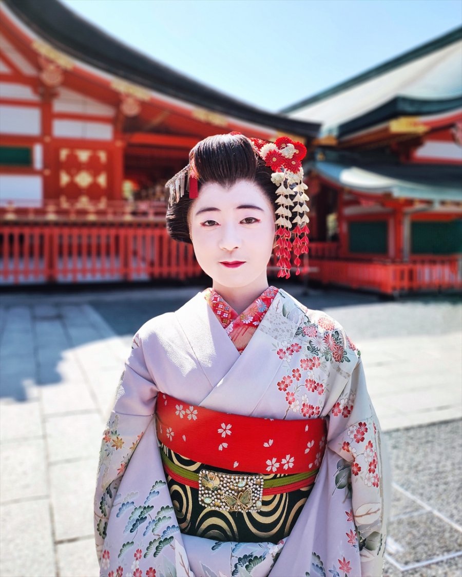 Oppo Sanatın Kapılarını Aralıyor