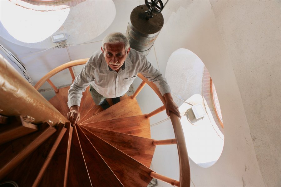 Tarihi Saat Kulesinin 