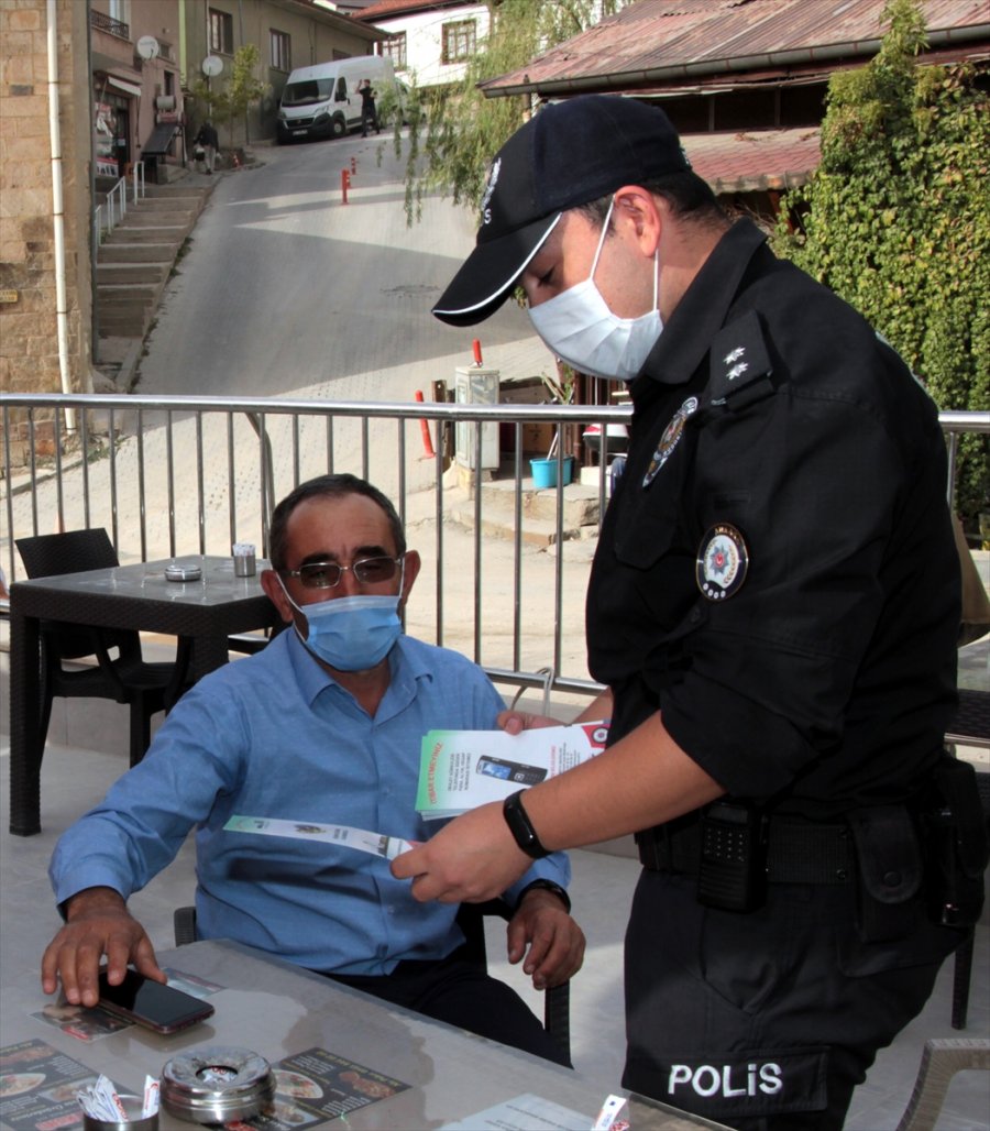 Beypazarı'nda Polis Ekipleri, Esnafı Ve Halkı Dolandırıcılara Karşı Bilgilendiriyor