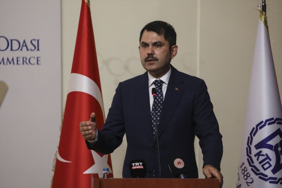 Bakan Kurum, Konya Ticaret Odası Meclis Üyeleriyle Bir Araya Geldi: