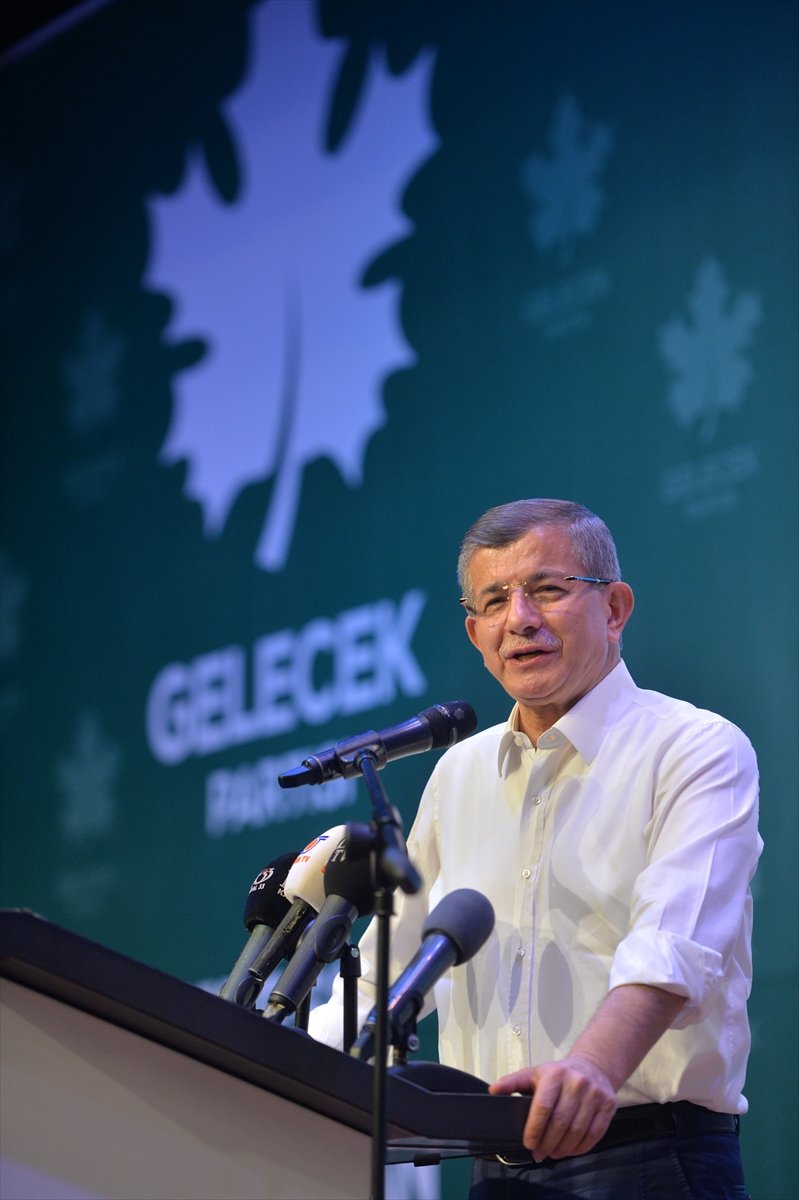 Gelecek Partisi Genel Başkanı Davutoğlu, Partisinin Mersin Kongresine Katıldı