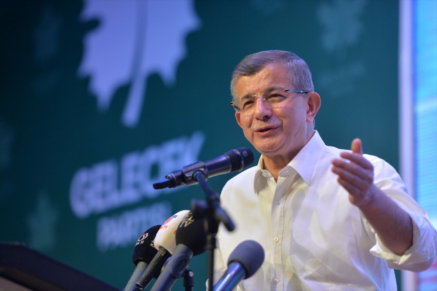 Gelecek Partisi Genel Başkanı Davutoğlu, Partisinin Mersin Kongresine Katıldı