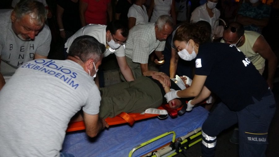 Mersin'de Otomobilin Çarptığı Kadın Yaralandı