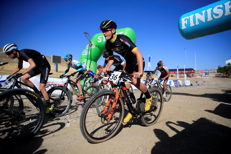 Erciyes Uluslararası Yol Ve Dağ Bisikleti Yarışları Tamamlandı