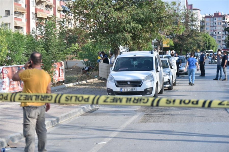 Güncelleme - Mersin'de Boş Arsada Patlama: 1 Yaralı