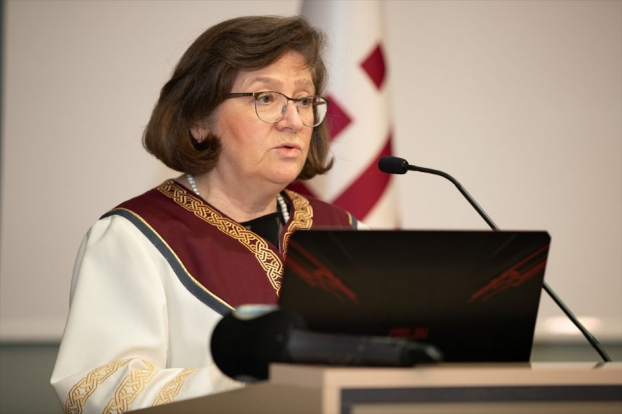 Eskişehir Teknik Üniversitesi Akademik Yılı Törenle Başladı