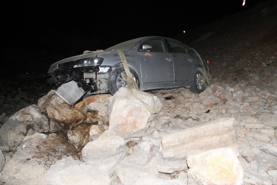 Beyşehir'de Otomobil Uçurumdan Kayalıklara Düştü: 1 Yaralı