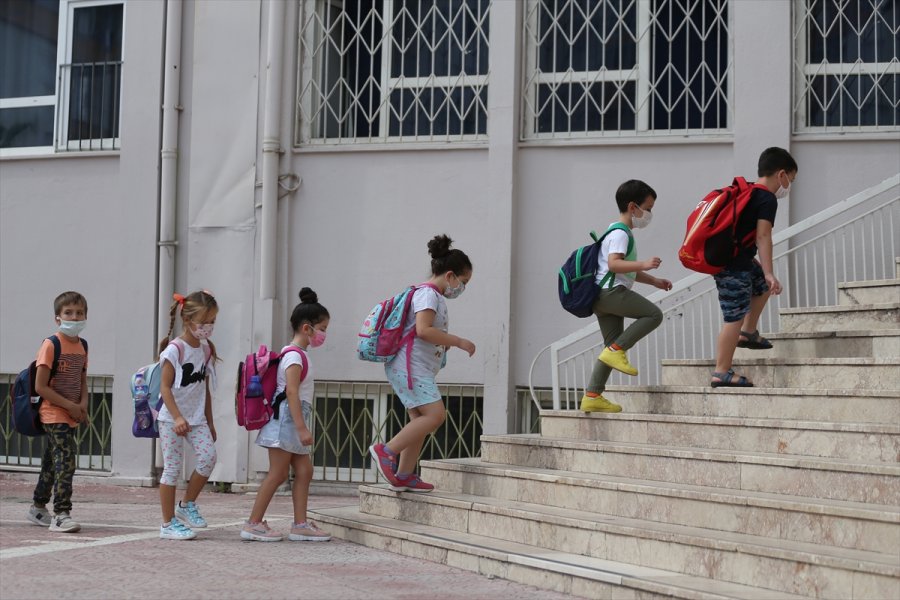 Yüz Yüze Eğitime Geçişte İkinci Aşama Başladı