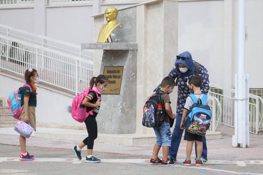 Yüz Yüze Eğitime Geçişte İkinci Aşama Başladı