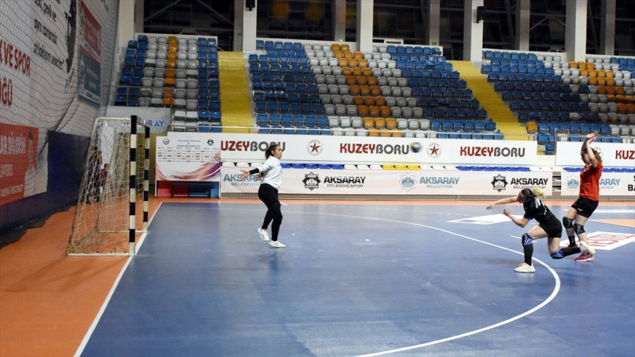 Aksaray Belediyespor: 18 - Üsküdar Belediyespor: 40