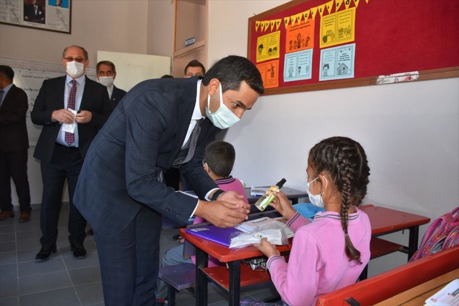Karapınar Kaymakamı Murat'tan Okullara Ziyaret