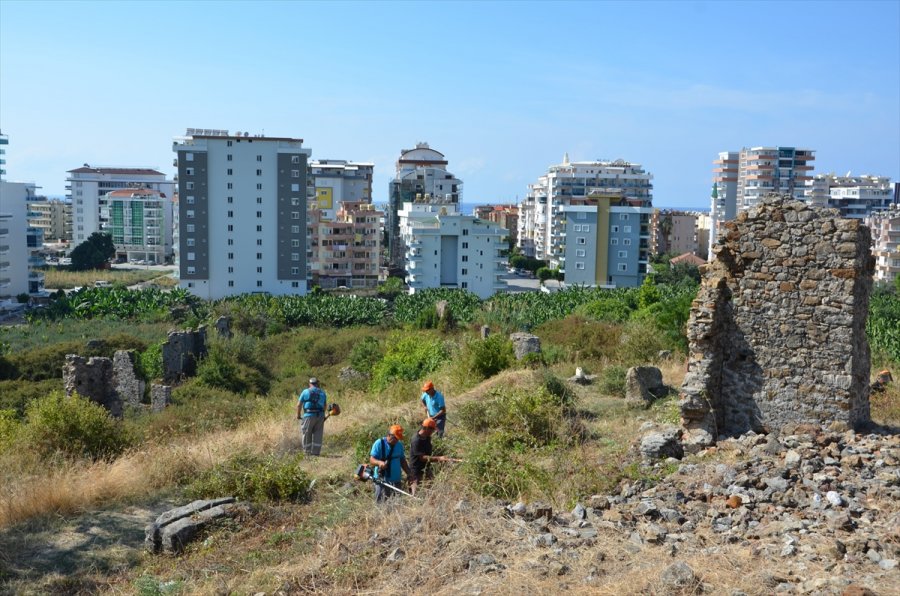 Naula Antik Kenti'nde Çevre Temizliği Çalışması