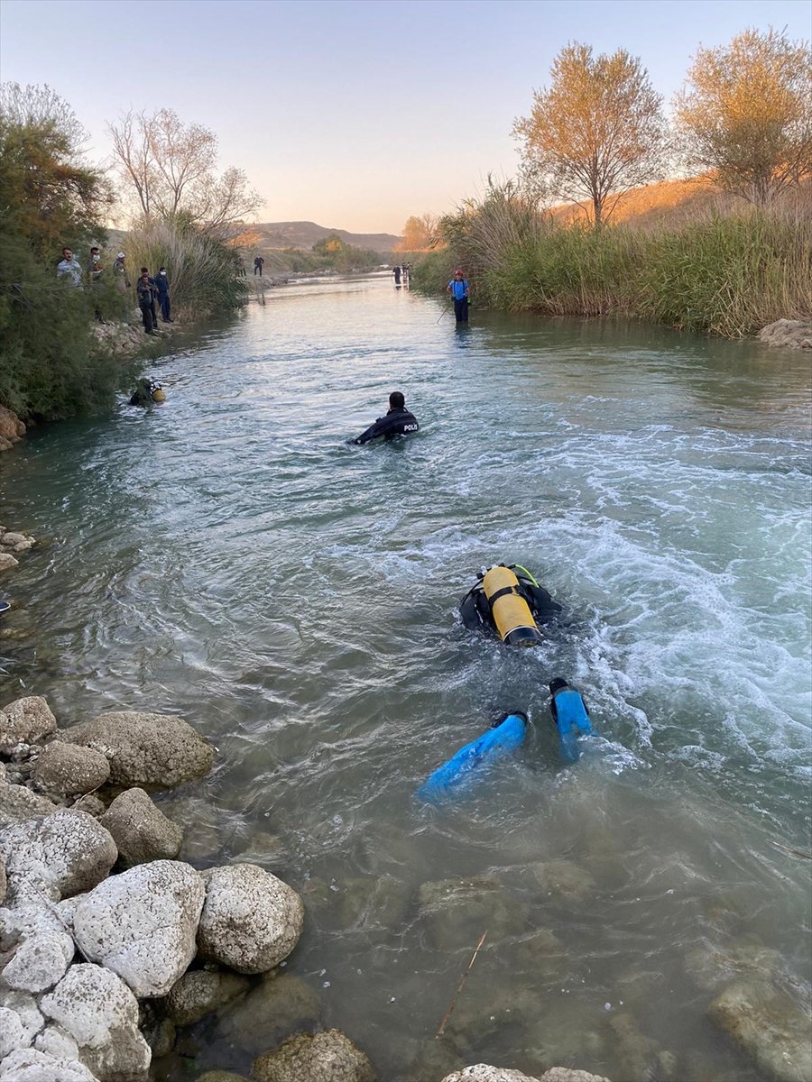 Eskişehir'de Nehre Düşen 13 Yaşındaki Çocuk Boğuldu