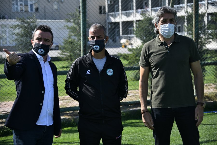 Konyaspor Teknik Direktörü İsmail Kartal, Altyapı Tesislerini Ziyaret Etti