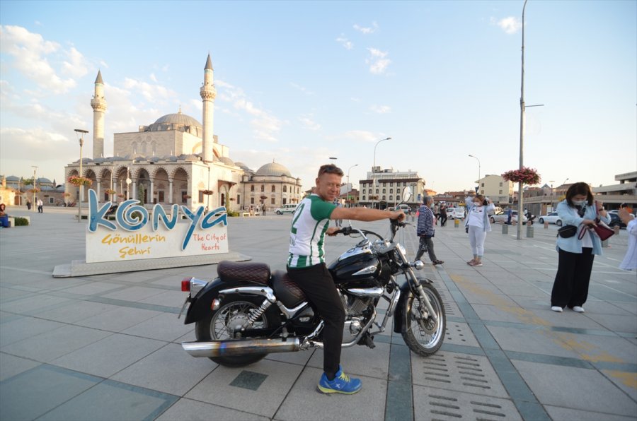 Motosiklet Tutkusu İçin 1 Yılda 50 Kilo Verdi