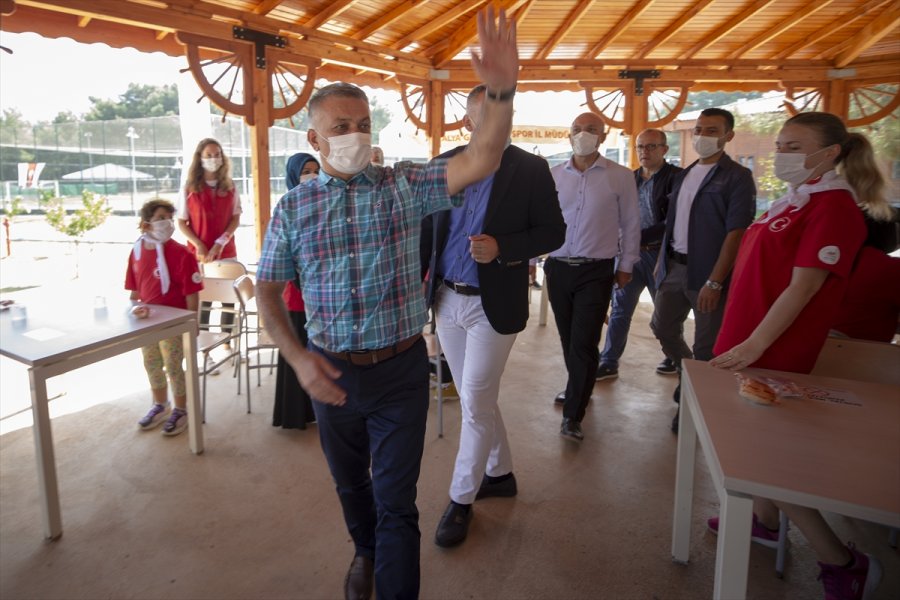Sağlık Çalışanları Antalya'da Kampta Buluştu