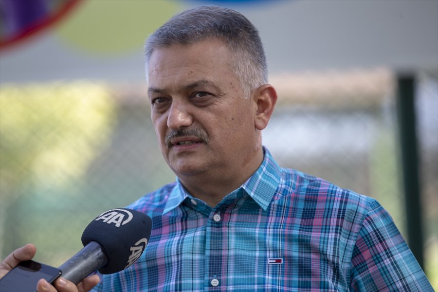 Sağlık Çalışanları Antalya'da Kampta Buluştu