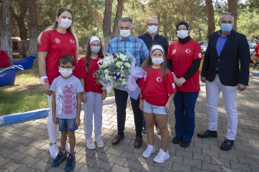 Sağlık Çalışanları Antalya'da Kampta Buluştu