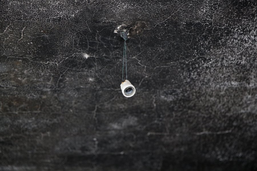 Yangın Çıkan Evinin Bir Odasını Dava Süreci Nedeniyle 8 Yıldır Muhafaza Ediyor