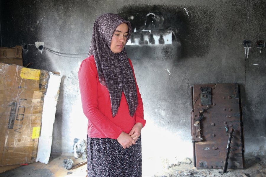 Yangın Çıkan Evinin Bir Odasını Dava Süreci Nedeniyle 8 Yıldır Muhafaza Ediyor