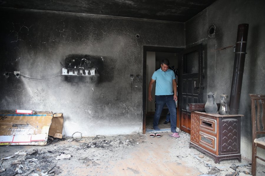 Yangın Çıkan Evinin Bir Odasını Dava Süreci Nedeniyle 8 Yıldır Muhafaza Ediyor