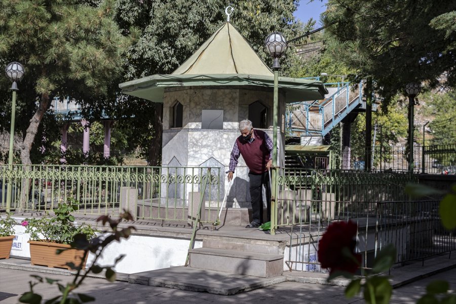 Yatalak Eşi Ve Engelli Oğlu İle Ortada Kalan Hamala Cami Derneği Sahip Çıktı