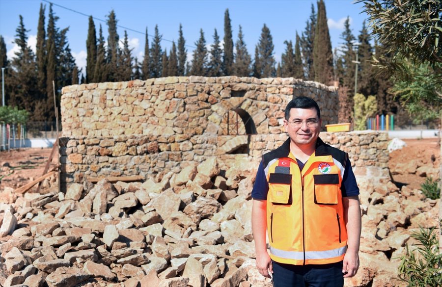 Antalya'da, Dokuma Park'a Zeytinli Sarnıcı'nın Birebir Örneği Yapıldı