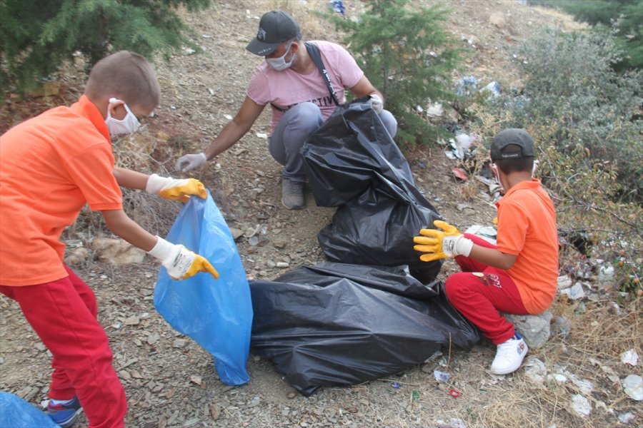 Beyşehir'de Doğadan 315 Poşet Dolusu Atık Toplandı