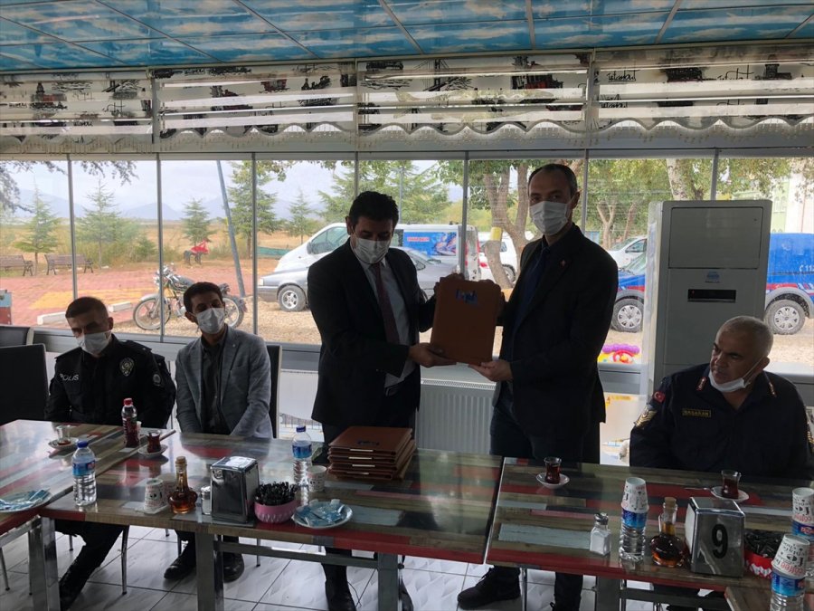 Hüyük Belediye Başkanı Çiğdem, Muhtarlarla Buluştu