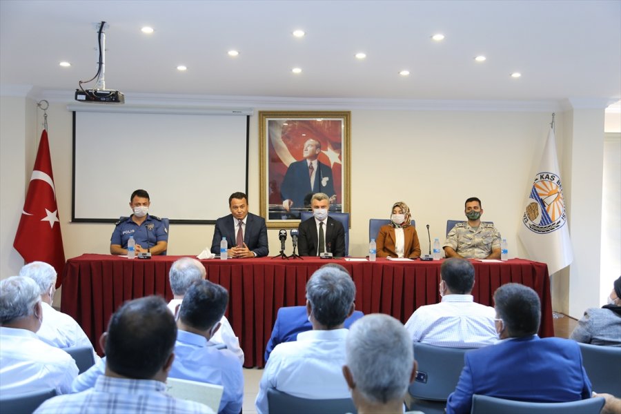 Kaş Ve Akseki'de Muhtarlar Günü Kutlandı