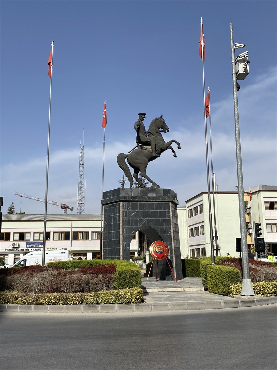 Niğde'de 19 Ekim Muhtarlar Günü Kutlandı