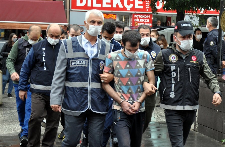 Eskişehir'de Drone İle Takip Edilen Uyuşturucu Operasyonunda 8 Gözaltı