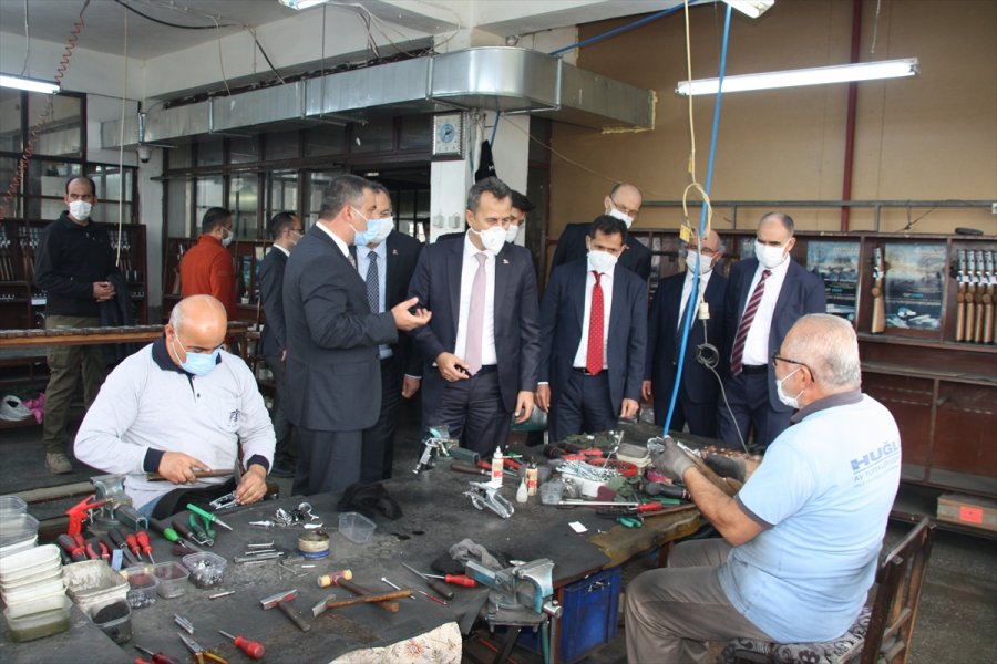 Ak Parti'li Altunyaldız, Huğlu Av Tüfekleri Kooperatifinde İncelemelerde Bulundu