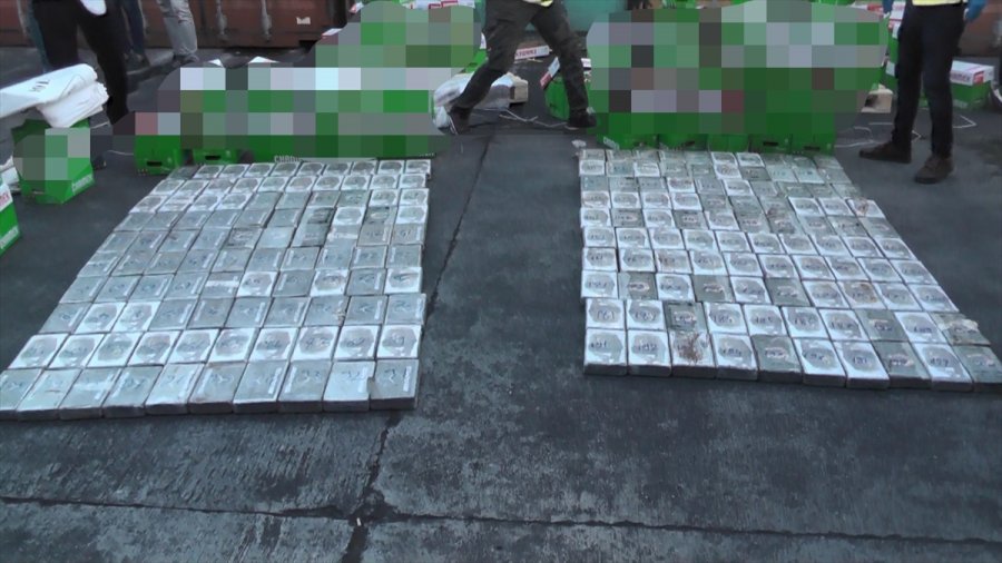 Mersin Uluslararası Limanı'nda 220 Kilogram Kokain Ele Geçirildi