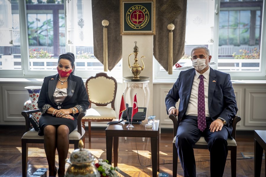 Karadağ Yüksek Mahkeme Başkanı Ve Üyeleri Ankara'da