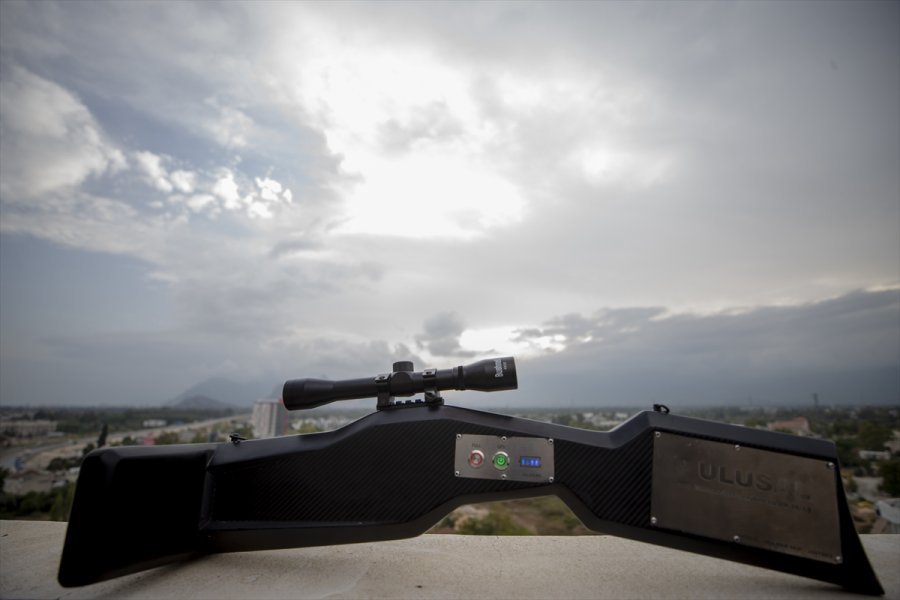 Katar Ve Arnavutluk'a Yerli 