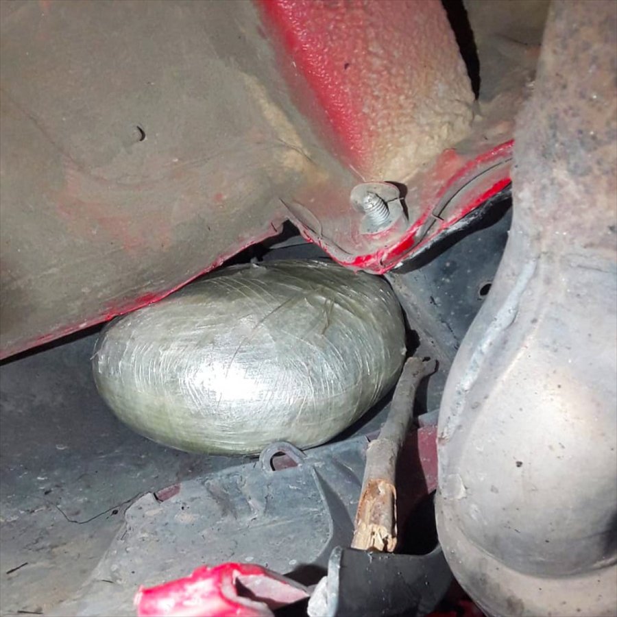 Konya'da Uyuşturucu Operasyonunda 19 Bin 986 Hap Ele Geçirildi