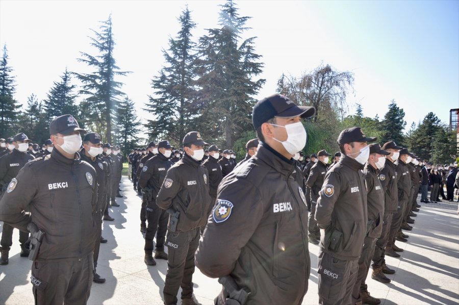 Eskişehir'de Eğitimlerini Tamamlayan Mahalle Bekçileri Göreve Başladı