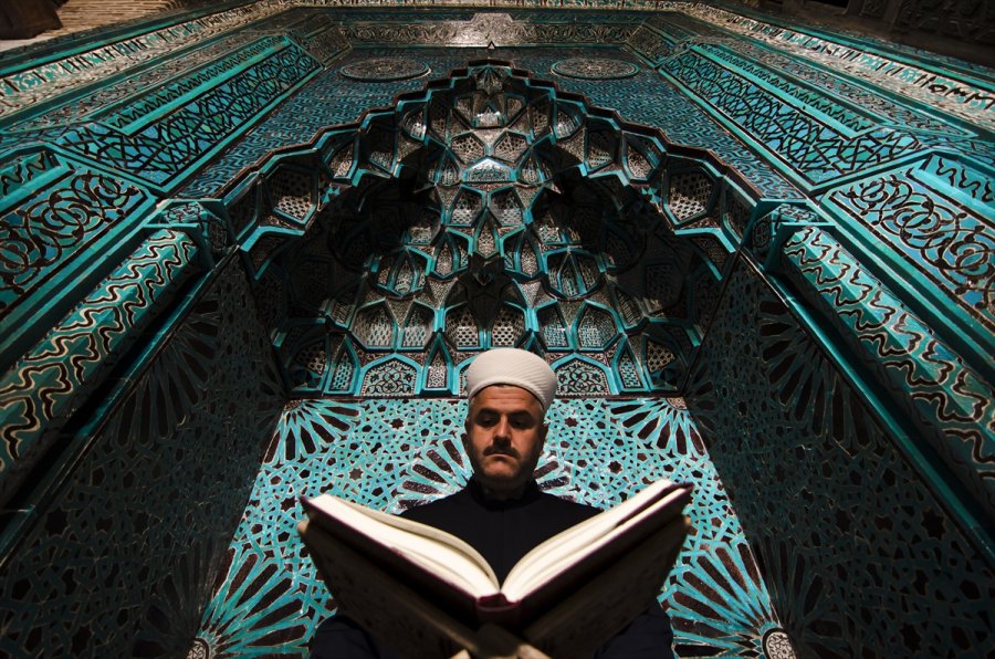 İçinde Zamanın Durduğu Mekan: Eşrefoğlu Camisi